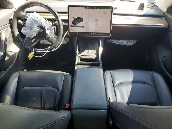 5YJ3E1EA3JF005850 2018 TESLA MODEL 3 - Image 8