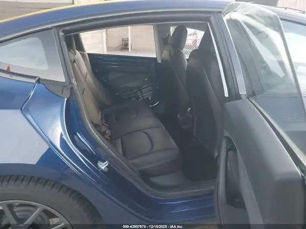 5YJ3E1EA3JF007355 2018 TESLA MODEL 3 - Image 8
