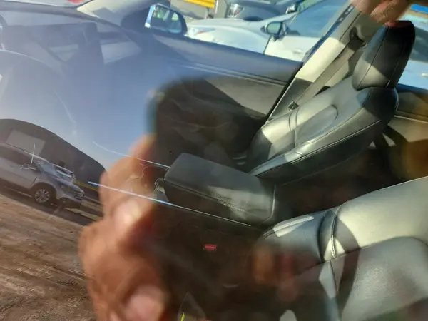 5YJ3E1EA3JF008117 2018 TESLA MODEL 3 - Image 8