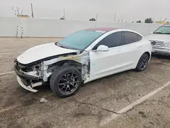 5YJ3E1EA3JF009106 2018 TESLA MODEL 3