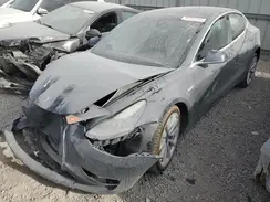 5YJ3E1EA3JF009493 2018 TESLA MODEL 3