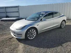 5YJ3E1EA3JF009610 2018 TESLA MODEL 3