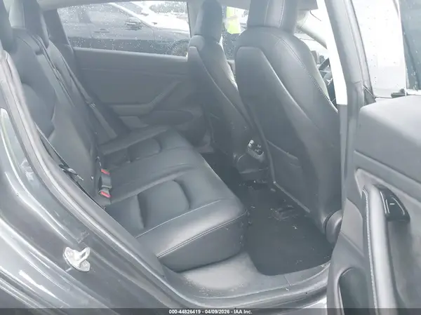 5YJ3E1EA3JF016346 2018 TESLA MODEL 3 - Image 8