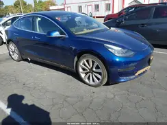 5YJ3E1EA3JF018209 2018 TESLA MODEL 3