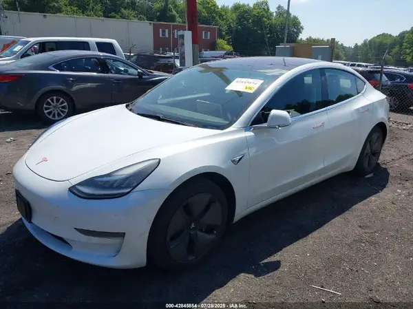 5YJ3E1EA3JF019635 2018 TESLA MODEL 3 - Image 2