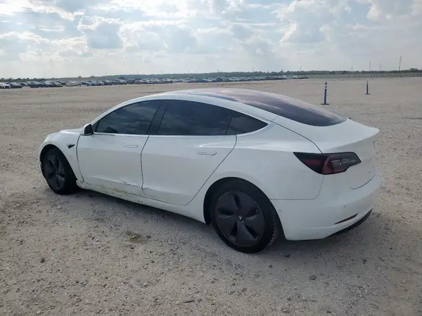 5YJ3E1EA3JF019778 2018 TESLA MODEL 3 - Image 2
