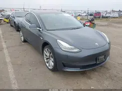 5YJ3E1EA3JF019960 2018 TESLA MODEL 3
