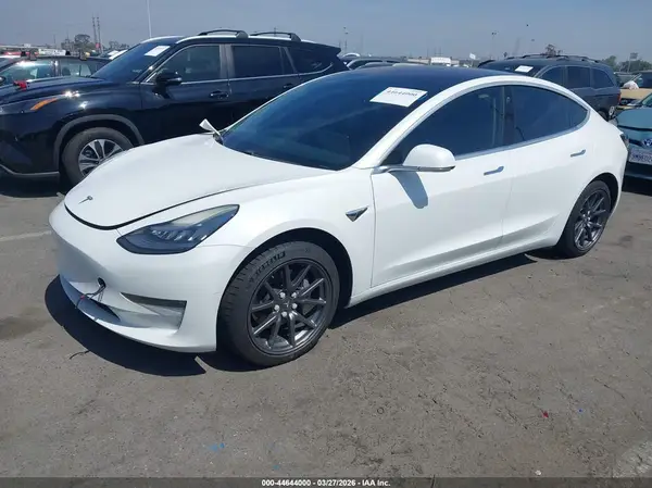 5YJ3E1EA3JF023121 2018 TESLA MODEL 3 - Image 2