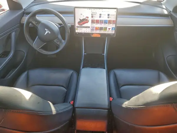 5YJ3E1EA3JF024611 2018 TESLA MODEL 3 - Image 8