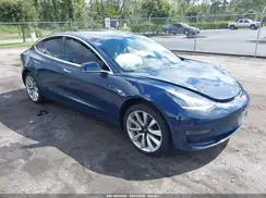 5YJ3E1EA3JF024902 2018 TESLA MODEL 3