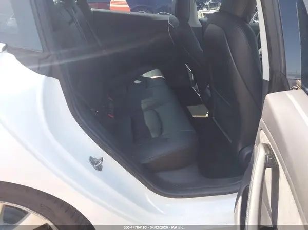 5YJ3E1EA3JF025287 2018 TESLA MODEL 3 - Image 8