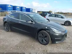 5YJ3E1EA3JF026472 2018 TESLA MODEL 3
