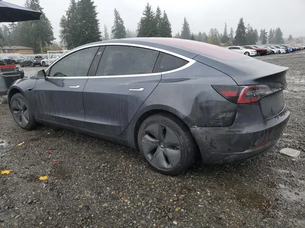 5YJ3E1EA3JF028903 2018 TESLA MODEL 3 - Image 2