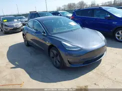 5YJ3E1EA3JF033583 2018 TESLA MODEL 3