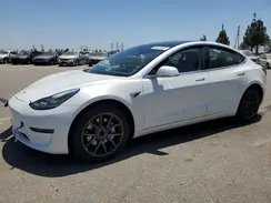 5YJ3E1EA3JF035480 2018 TESLA MODEL 3