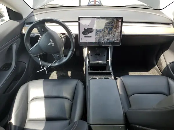 5YJ3E1EA3JF035530 2018 TESLA MODEL 3 - Image 8