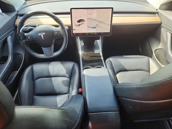 5YJ3E1EA3JF035821 2018 TESLA MODEL 3 - Image 8