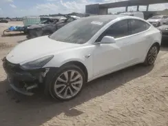 5YJ3E1EA3JF035981 2018 TESLA MODEL 3
