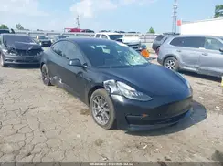 5YJ3E1EA3JF036175 2018 TESLA MODEL 3