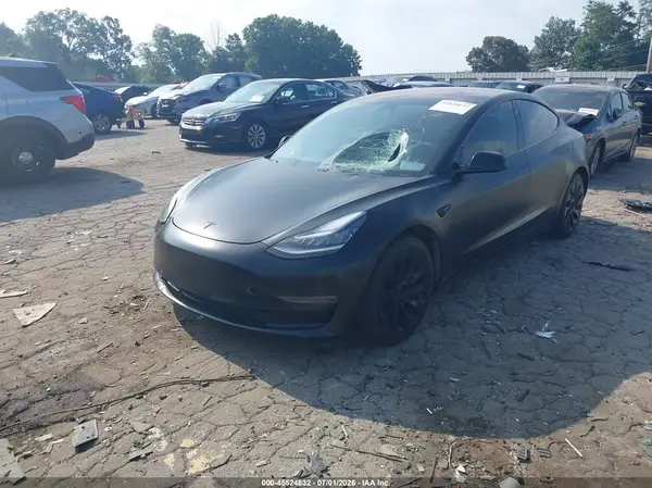 5YJ3E1EA3JF036175 2018 TESLA MODEL 3 - Image 2