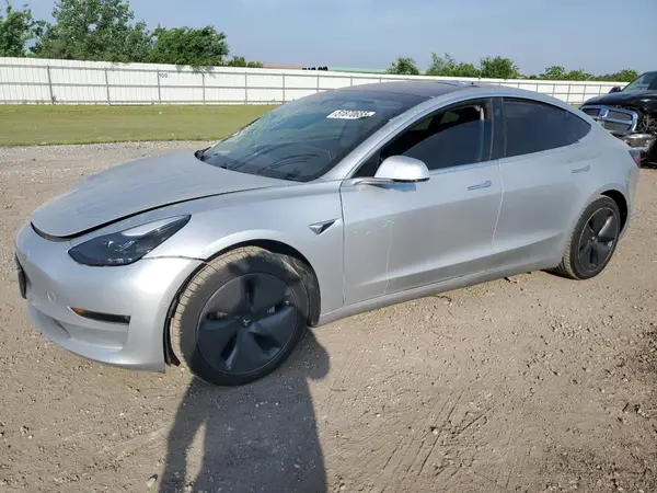 5YJ3E1EA3JF037536 2018 TESLA MODEL 3 - Image 1