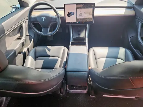 5YJ3E1EA3JF042414 2018 TESLA MODEL 3 - Image 8