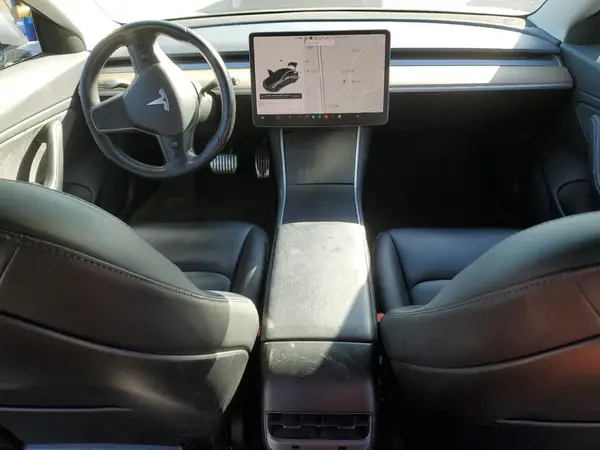5YJ3E1EA3JF043594 2018 TESLA MODEL 3 - Image 8