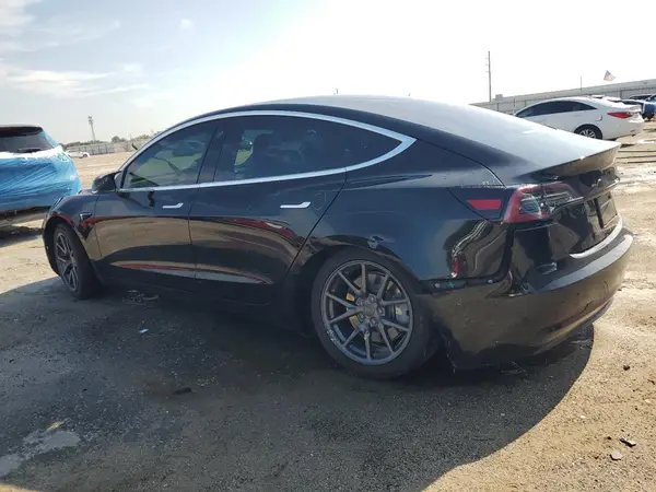 5YJ3E1EA3JF044745 2018 TESLA MODEL 3 - Image 2
