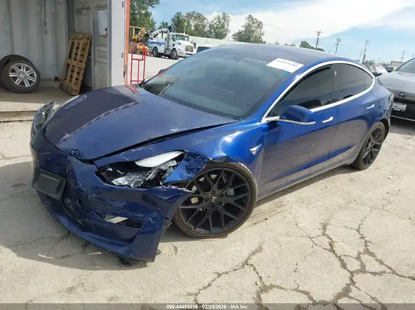5YJ3E1EA3JF044941 2018 TESLA MODEL 3 - Image 2