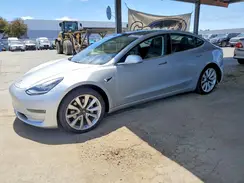 5YJ3E1EA3JF048729 2018 TESLA MODEL 3