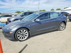 5YJ3E1EA3JF051064 2018 TESLA MODEL 3