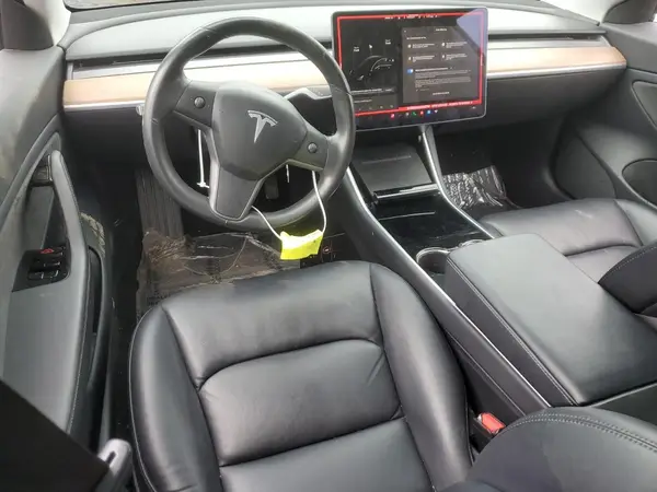 5YJ3E1EA3JF052716 2018 TESLA MODEL 3 - Image 8