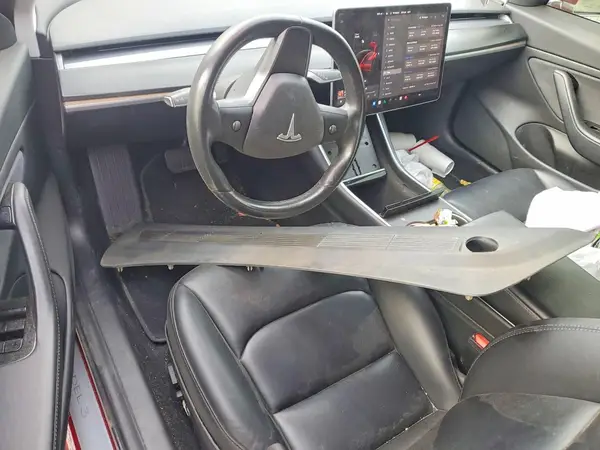 5YJ3E1EA3JF058533 2018 TESLA MODEL 3 - Image 8