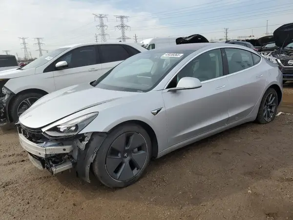 5YJ3E1EA3JF058726 2018 TESLA MODEL 3 - Image 1