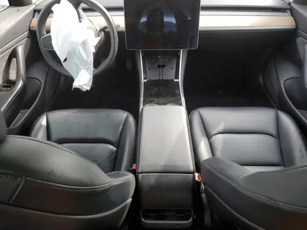 5YJ3E1EA3JF058726 2018 TESLA MODEL 3 - Image 8