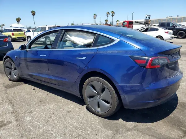 5YJ3E1EA3JF058953 2018 TESLA MODEL 3 - Image 2