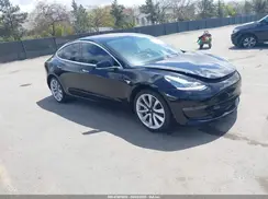 5YJ3E1EA3JF060296 2018 TESLA MODEL 3