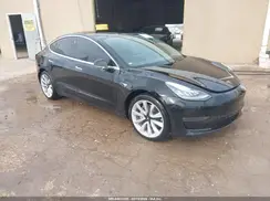 5YJ3E1EA3JF061092 2018 TESLA MODEL 3