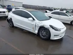 5YJ3E1EA3JF062579 2018 TESLA MODEL 3