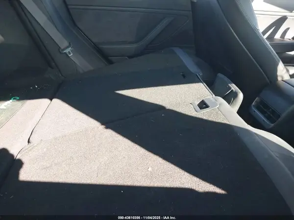 5YJ3E1EA3JF076207 2018 TESLA MODEL 3 - Image 8