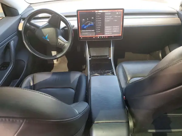 5YJ3E1EA3JF076675 2018 TESLA MODEL 3 - Image 8