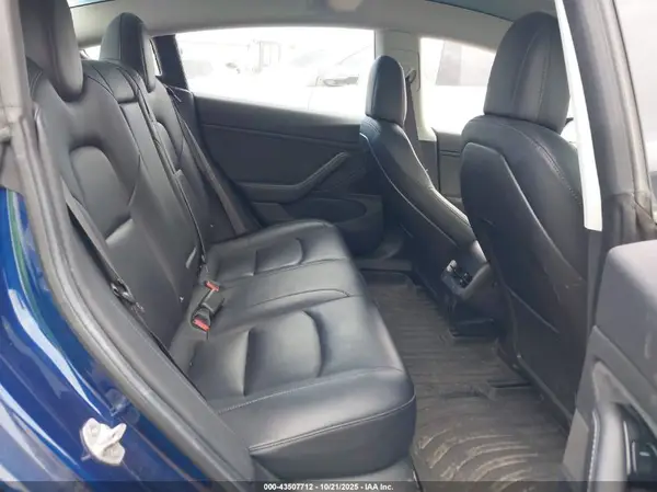 5YJ3E1EA3JF076773 2018 TESLA MODEL 3 - Image 8
