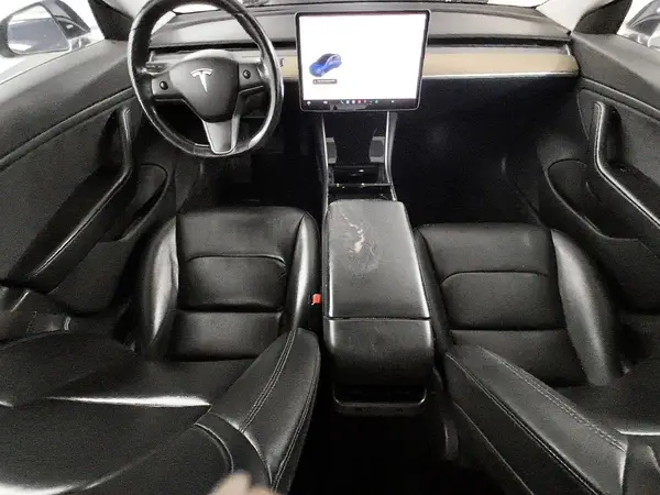5YJ3E1EA3JF077986 2018 TESLA MODEL 3 - Image 8