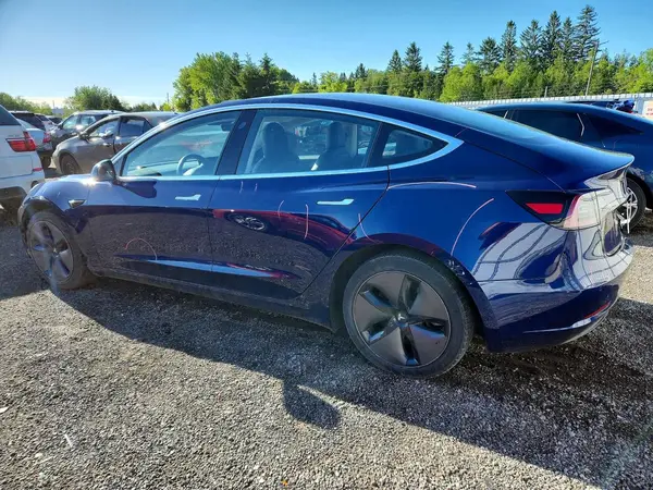 5YJ3E1EA3JF078099 2018 TESLA MODEL 3 - Image 2