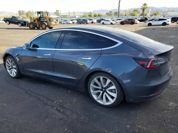 5YJ3E1EA3JF102143 2018 TESLA MODEL 3 - Image 2