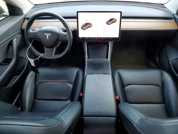 5YJ3E1EA3JF102143 2018 TESLA MODEL 3 - Image 8