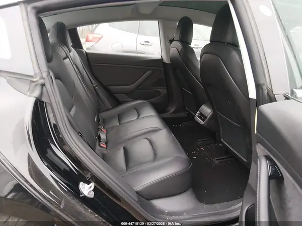 5YJ3E1EA3JF152217 2018 TESLA MODEL 3 - Image 8