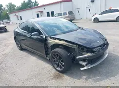 5YJ3E1EA3JF152833 2018 TESLA MODEL 3