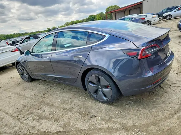5YJ3E1EA3JF153710 2018 TESLA MODEL 3 - Image 2