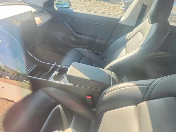5YJ3E1EA3JF157398 2018 TESLA MODEL 3 - Image 8